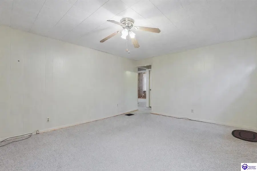 253 High Street, Upton, KY 42784-9327 - #3