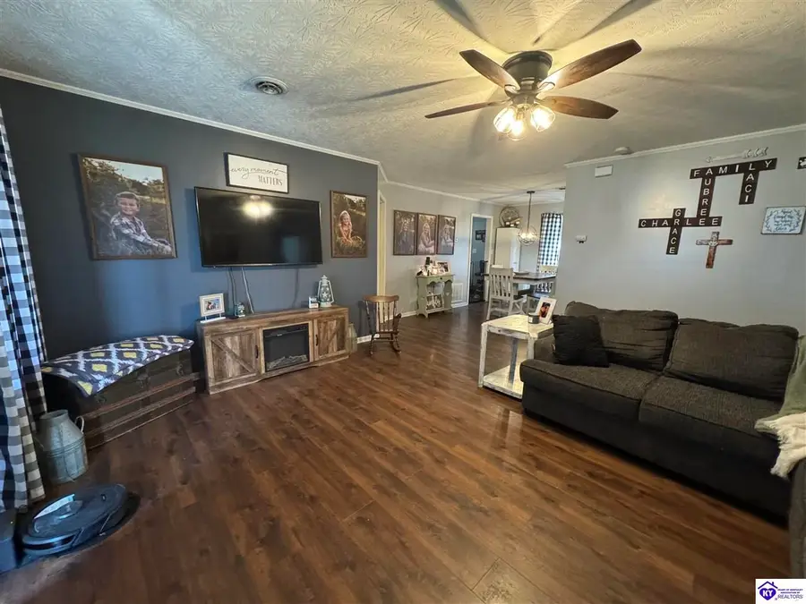 635 Bomar Street, Hardinsburg, KY 40143 - #3