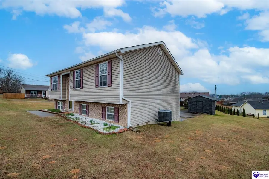 1693 Elm Road, Vine Grove, KY 40175 - #2