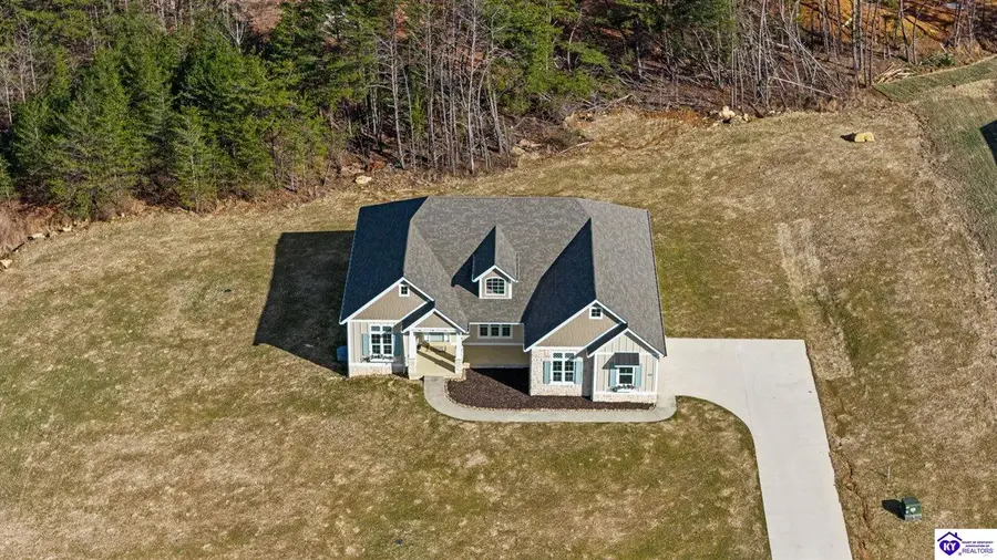 222 Ferndale Drive, Elizabethtown, KY 42701 - #2