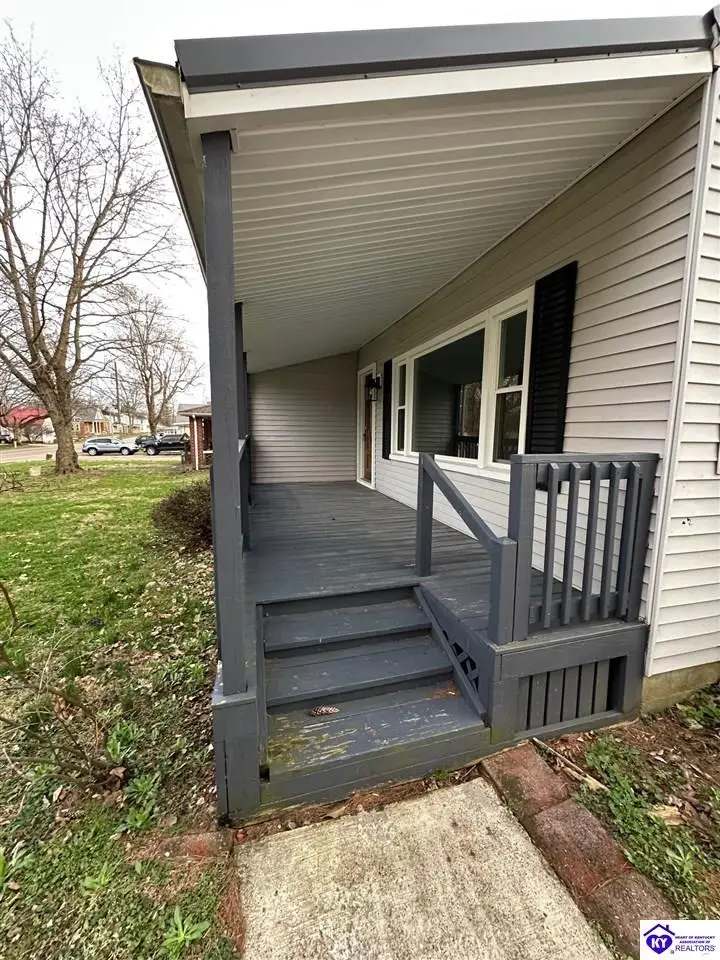 257 N Walnut Street, Upton, KY 42784 - #3