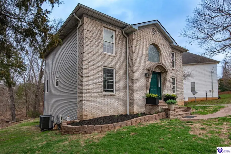 182 Woodview Drive, Brandenburg, KY 40108 - #2