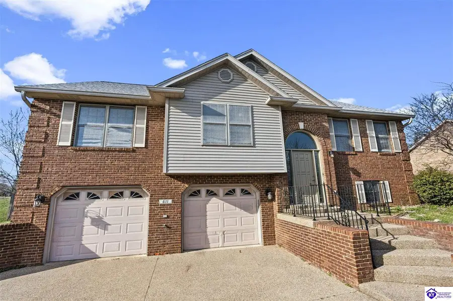 611 Hickory Lane, Elizabethtown, KY 42701 - #3