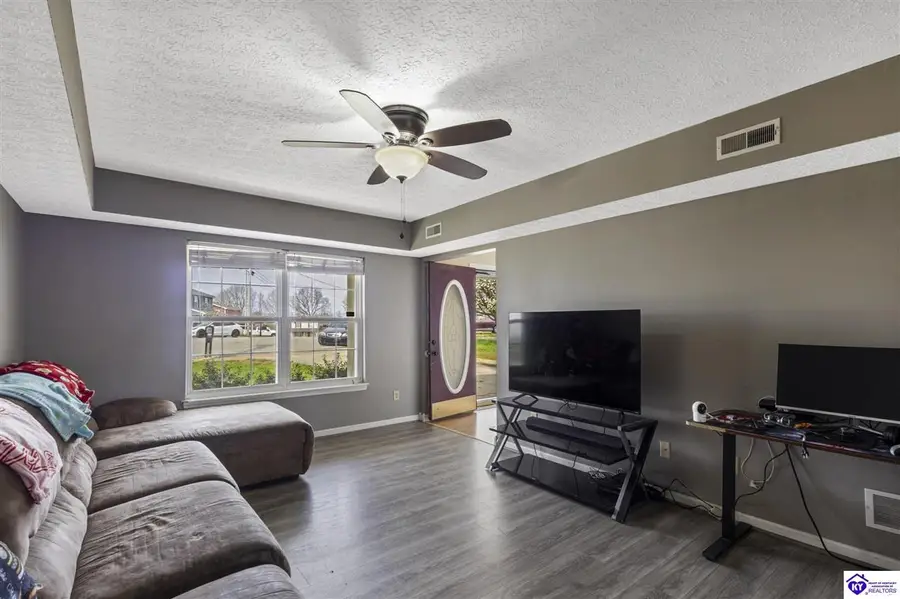 109 Laurel Court, Elizabethtown, KY 42701 - #3