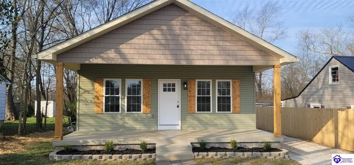 523 Kirkpatrick Avenue, Hodgenville, KY 42748 - #1