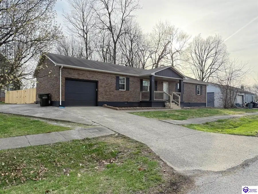 101 Amanda Court, Radcliff, KY 42701 - #2