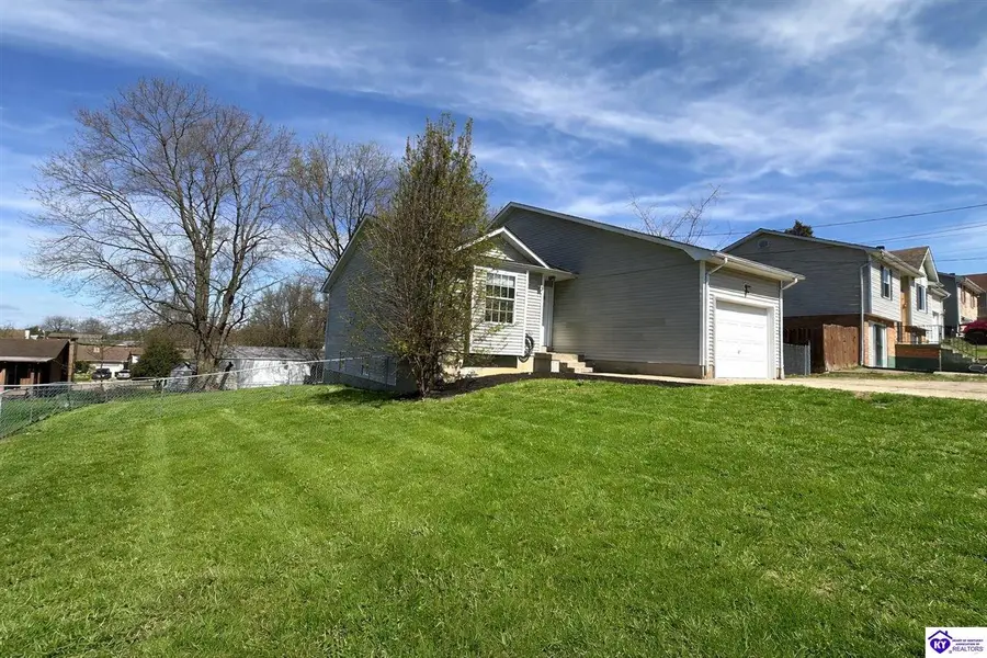 109 Jefferson Street, Radcliff, KY 40160 - #2