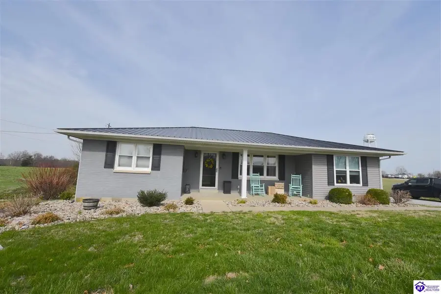 5446 Hodgenville Road, Summersville, KY 42743 - #3