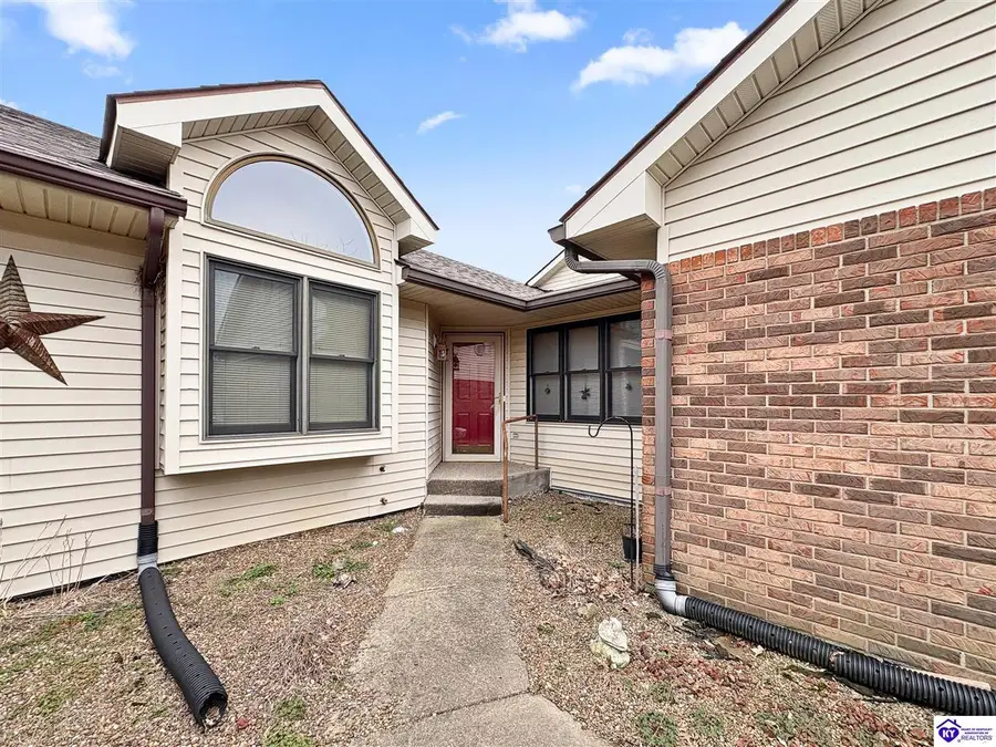 468 Mulberry Street, Leitchfield, KY 42754 - #2