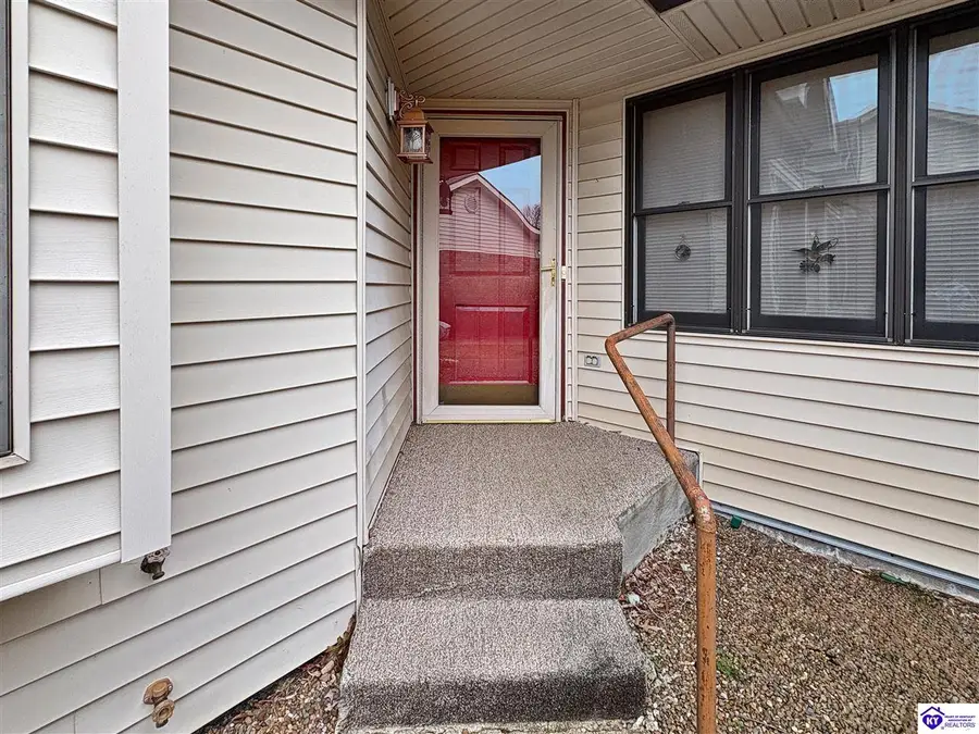 468 Mulberry Street, Leitchfield, KY 42754 - #3