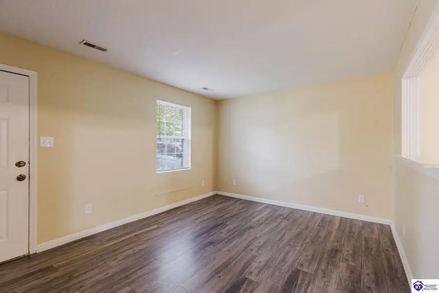 150 Airview Drive, Elizabethtown, KY 42701 - #2