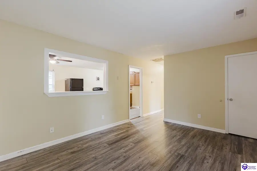 150 Airview Drive, Elizabethtown, KY 42701 - #3