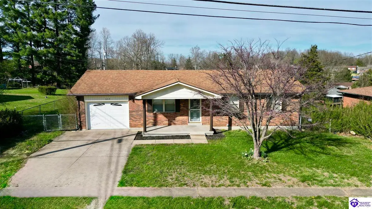 537 E Lincoln Trail Boulevard, Radcliff, KY 40160 - #1