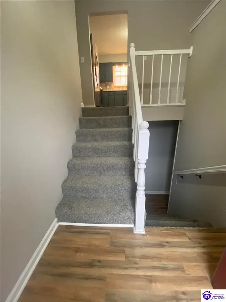 1393 Kingswood Way, Radcliff, KY 40160 - #2