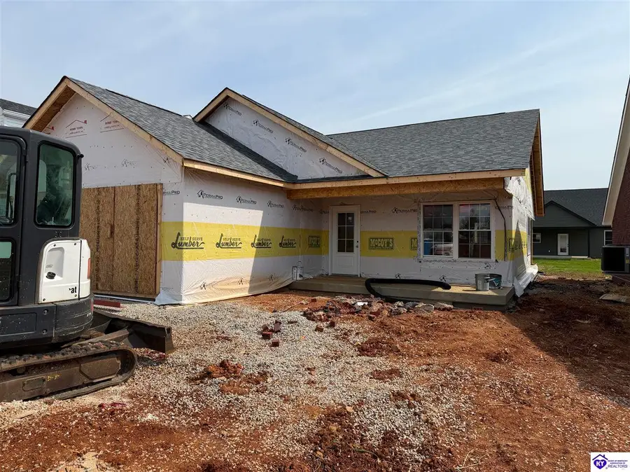 37 Paislynne Court, Brandenburg, KY 40108 - #3