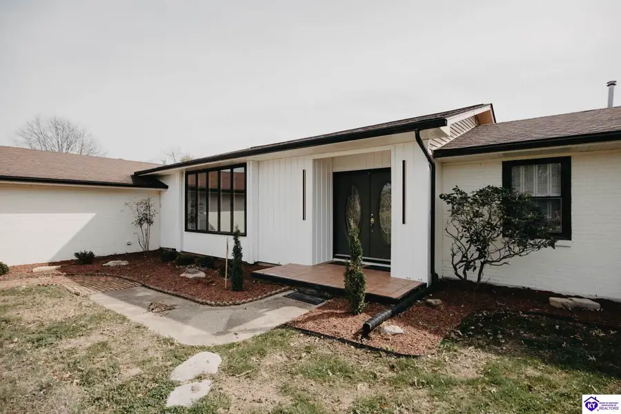 1008 Fisher Lane, Elizabethtown, KY 42701 - #3