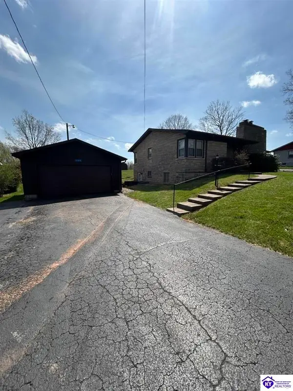 304 Crume Road, Vine Grove, KY 40175