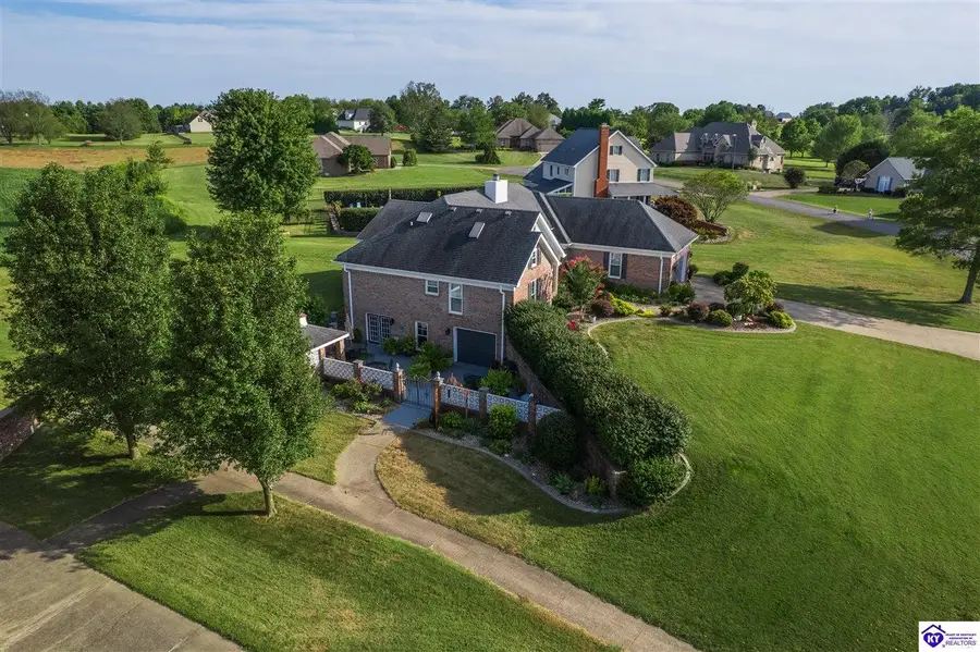 14 Fairway Drive, Elizabethtown, KY 42701 - #3