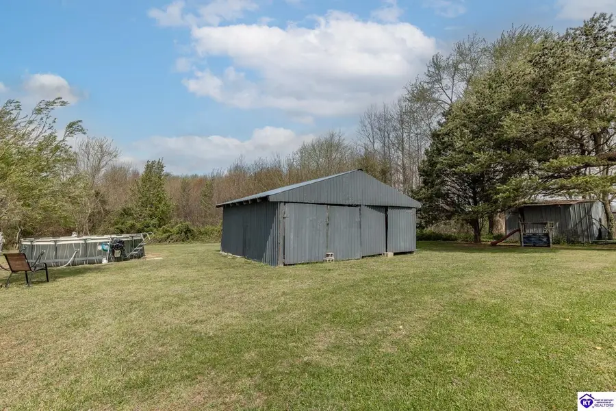 215 Peak Street, Hodgenville, KY 42748 - #2