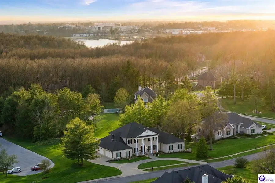 803 Foxfire Road, Elizabethtown, KY 42701 - #2