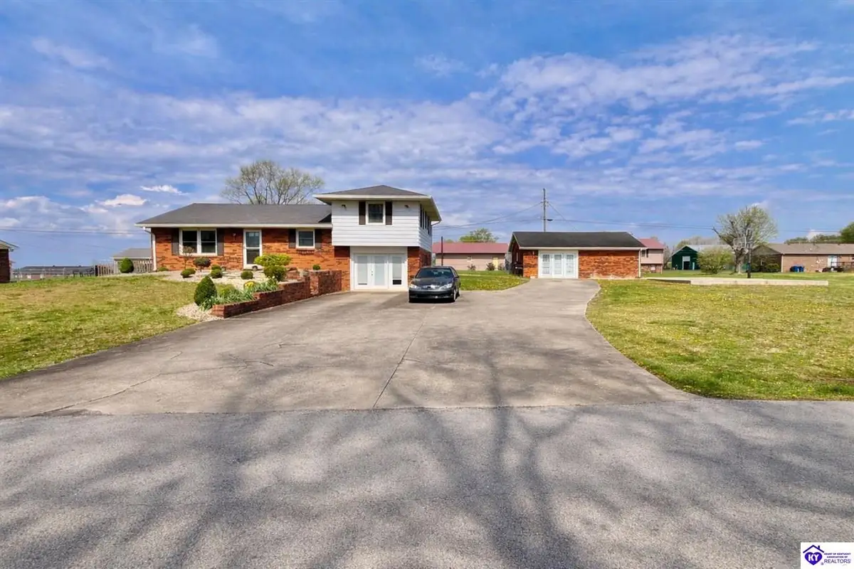 170 Kristi Lane, Campbellsville, KY 42718 - #1