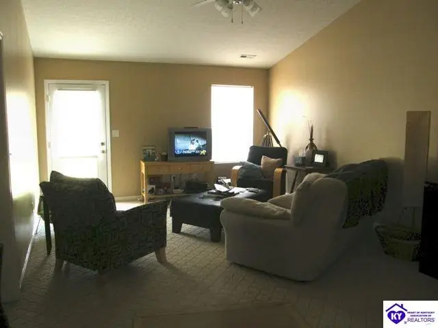 137 Applewood Lane, Elizabethtown, KY 42701-0000 - #2