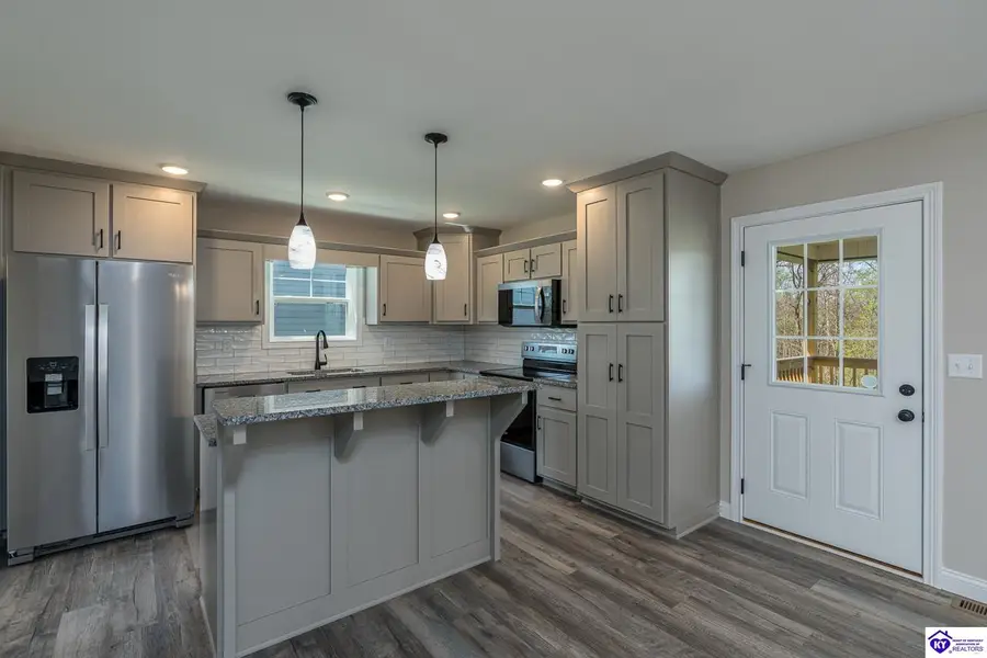 389 Williamsburg Drive, Mount Washington, KY 40004 - #2