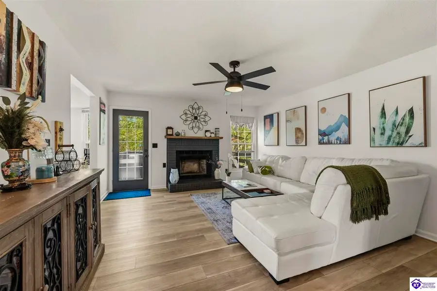 2027 Oak Meadow Drive, Elizabethtown, KY 42701 - #2