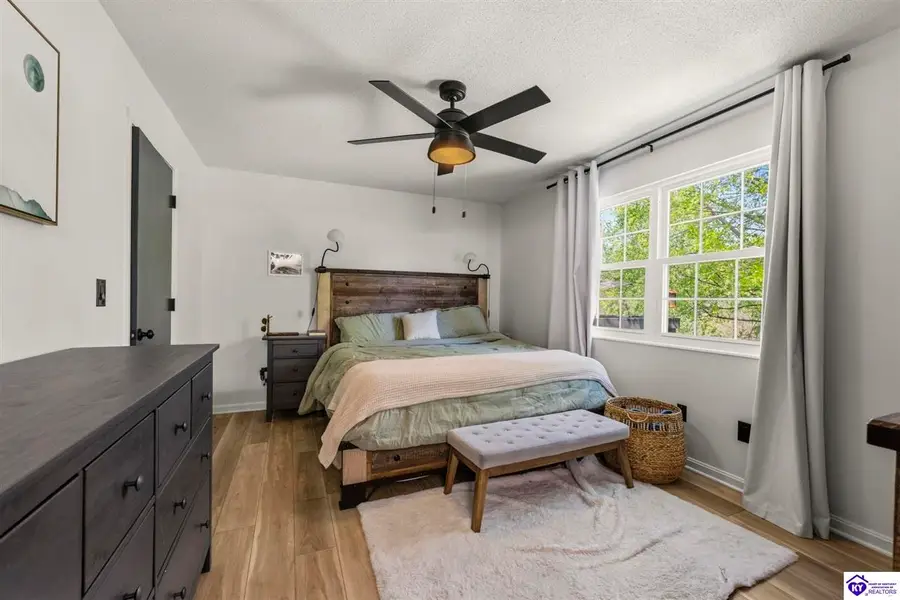 2027 Oak Meadow Drive, Elizabethtown, KY 42701 - #3