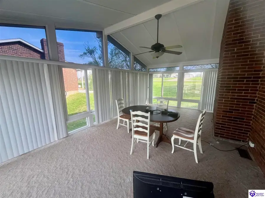 1623 Hutcherson Lane, Elizabethtown, KY 42701 - #3