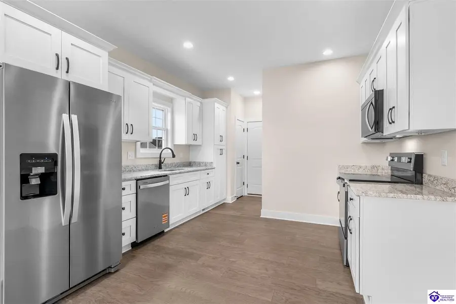 505 Ashwood Avenue, Elizabethtown, KY 42701 - #2