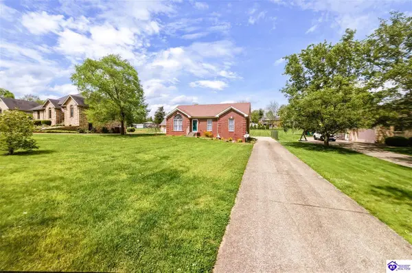 3411 E Hebron Lane, Shepherdsville, KY 40165