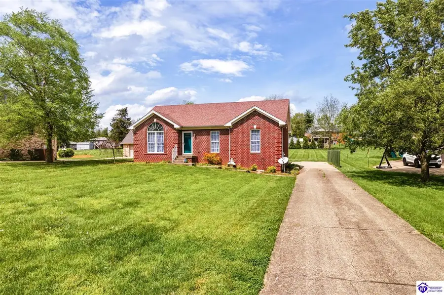 3411 E Hebron Lane, Shepherdsville, KY 40165 - #2