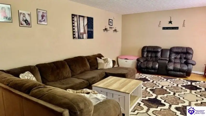 1010 Scenic Drive, Radcliff, KY 40160 - #2