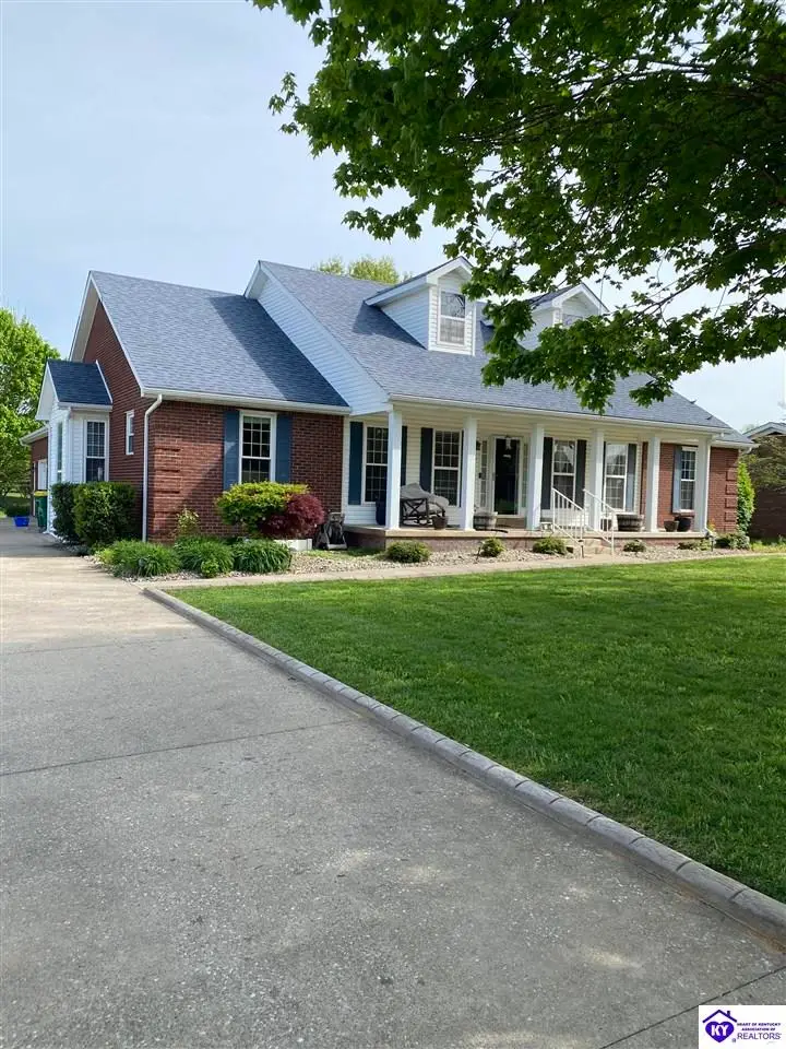 607 Hickory Lane, Elizabethtown, KY 42701 - #2