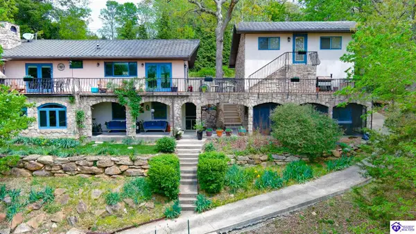 3987 Doe Valley Parkway East, Brandenburg, KY 40108