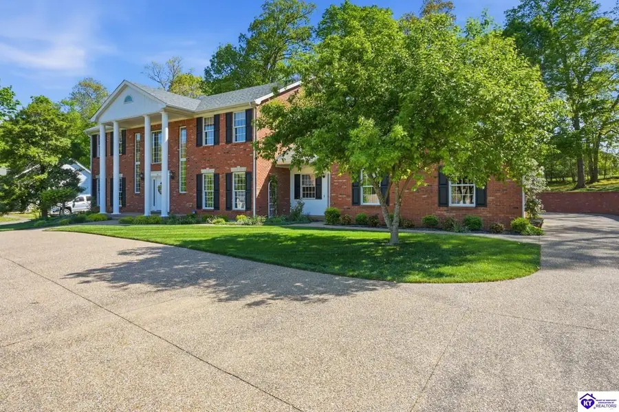 411 Red Bud Drive, Elizabethtown, KY 42701 - #2