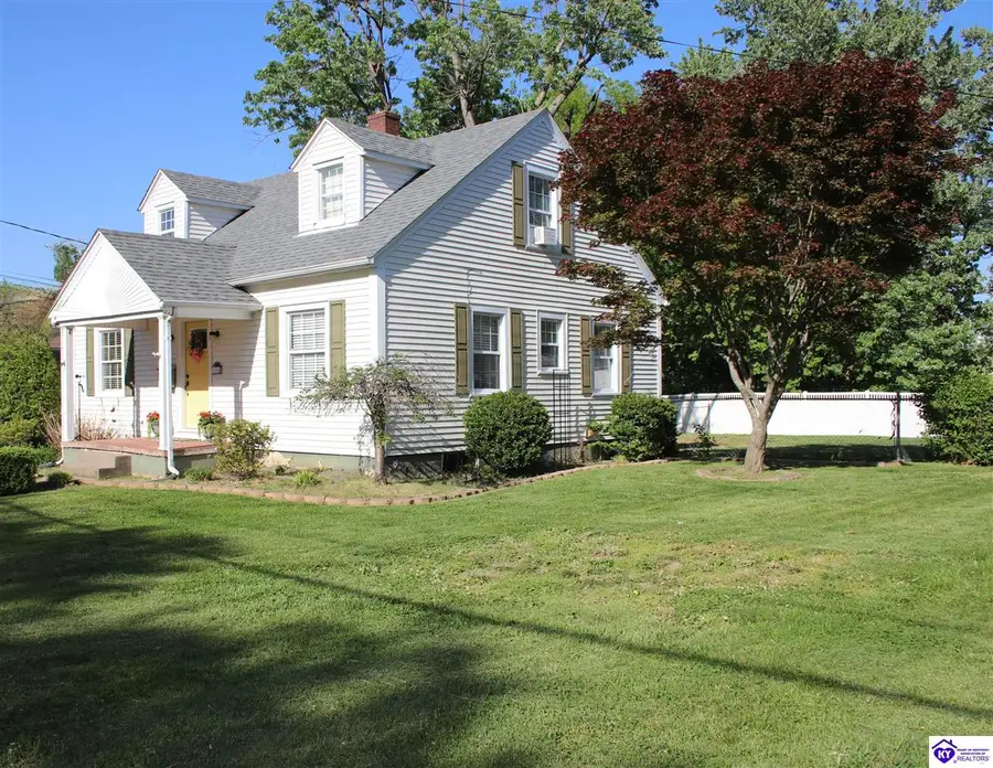 804 Lebanon Avenue, Campbellsville, KY 42718 - #3