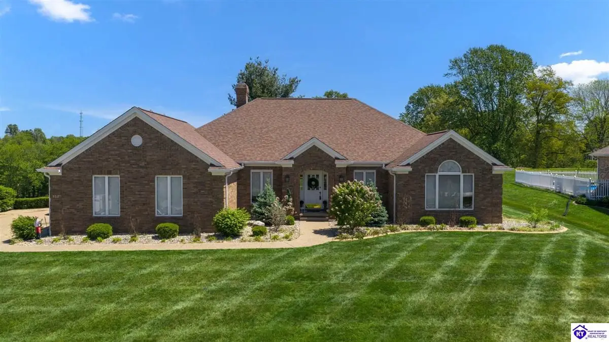 557 St Andrews Drive, Vine Grove, KY 40175 - #1