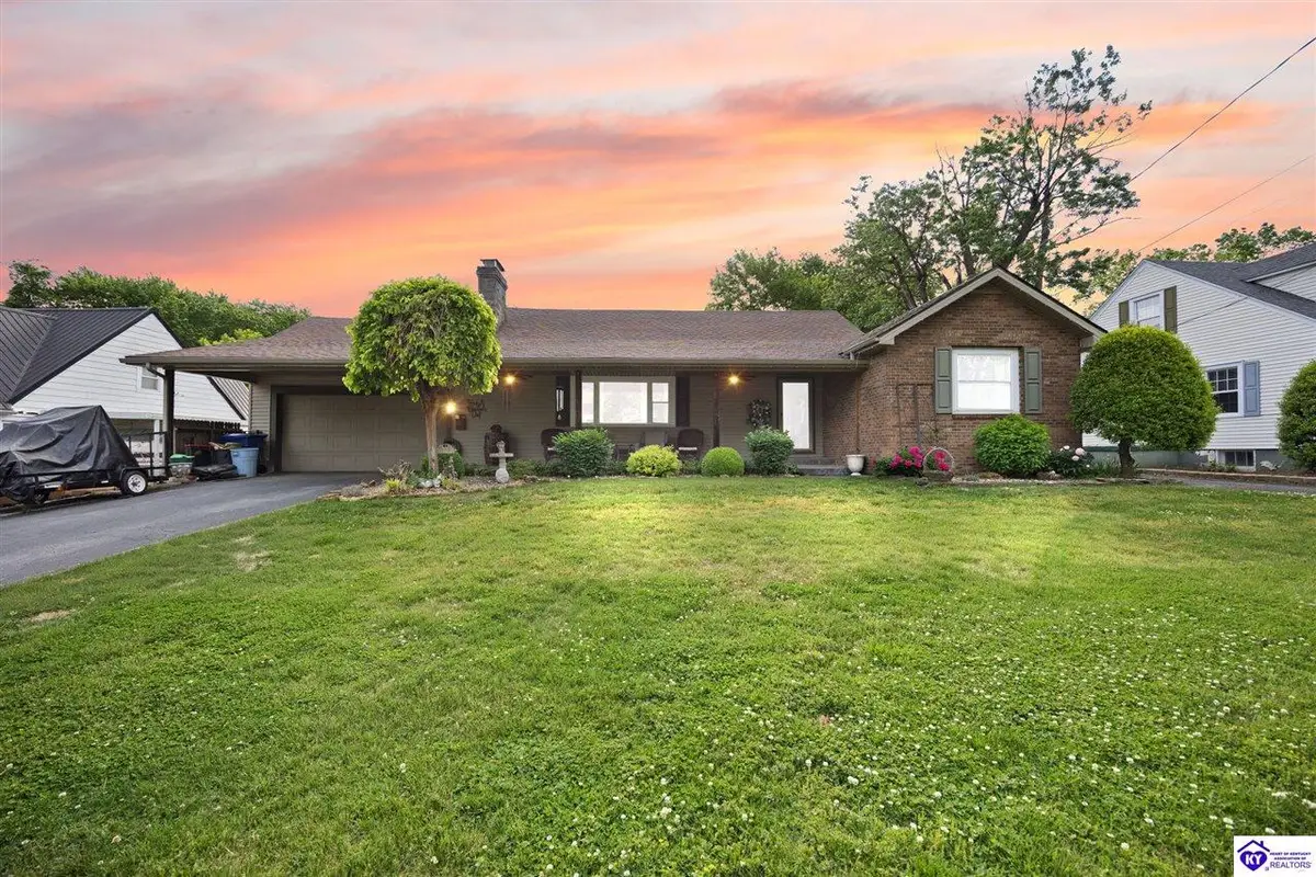 806 Lebanon Avenue, Campbellsville, KY 42718 - #1