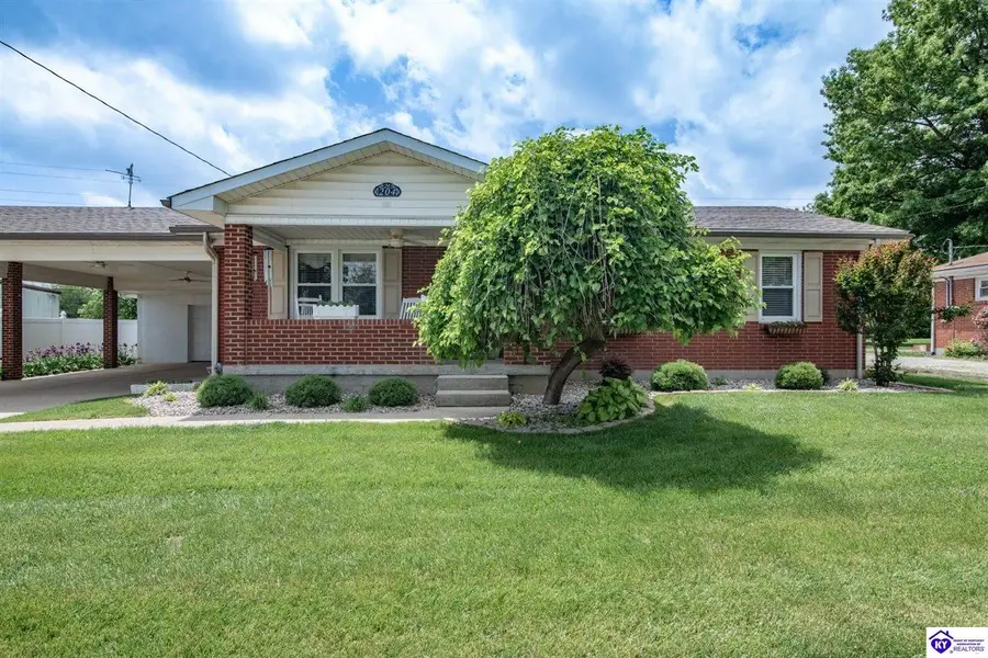 204 Fairview Drive, Elizabethtown, KY 42701 - #2