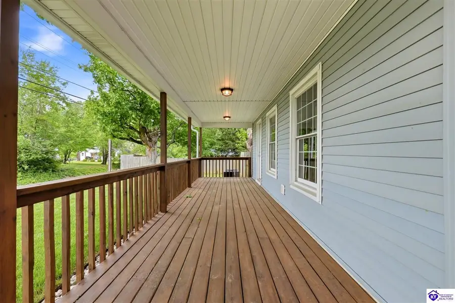 923 N Main Street, Elizabethtown, KY 42701 - #3