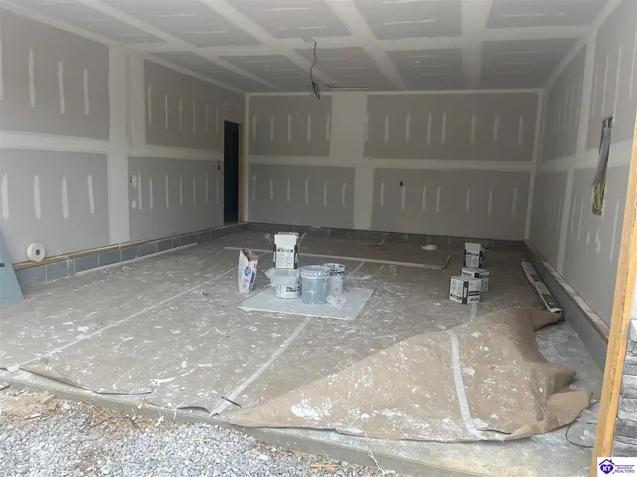 333 First Street, Vine Grove, KY 40175 - #3