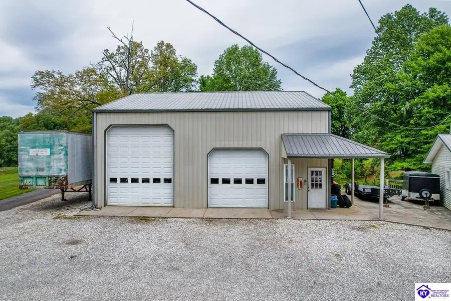 212 Greensburg Road, Hodgenville, KY 42748 - #3