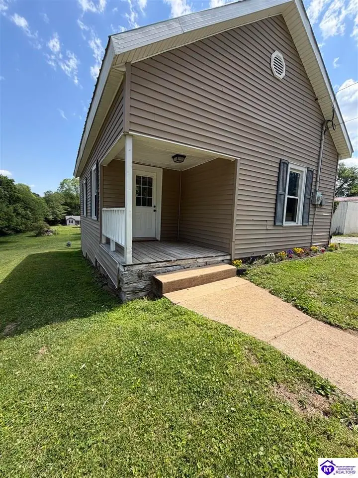 138 Coppock Street, Campbellsville, KY 42718 - #2