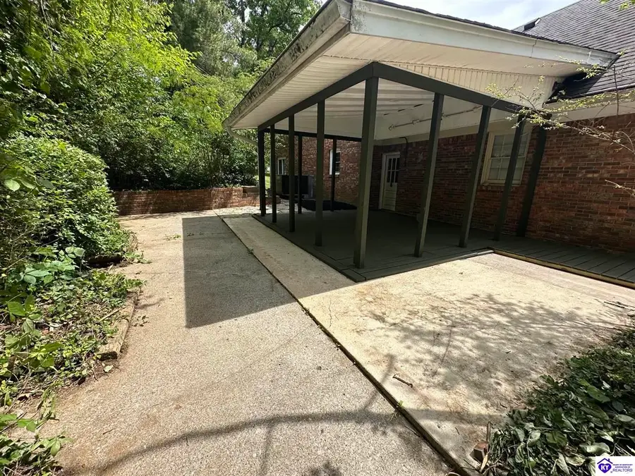 634 Cherrywood Drive, Elizabethtown, KY 42701 - #2