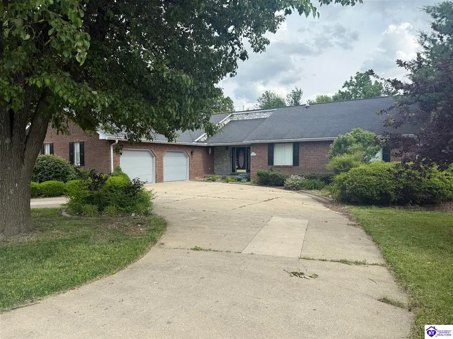 713 Freeman Lake Road, Elizabethtown, KY 42701 - #3