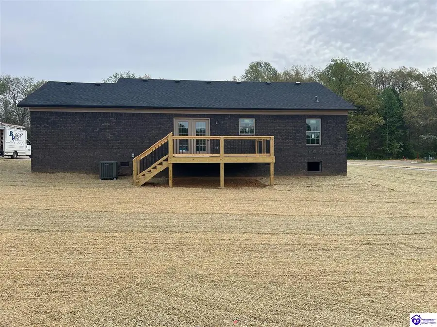 120 American Drive, Radcliff, KY 40160 - #2