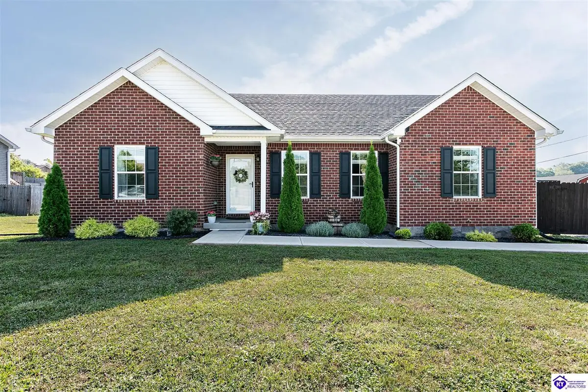 124 Kentucky Avenue, Bardstown, KY 40004 - #1
