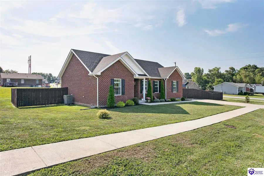 124 Kentucky Avenue, Bardstown, KY 40004 - #3